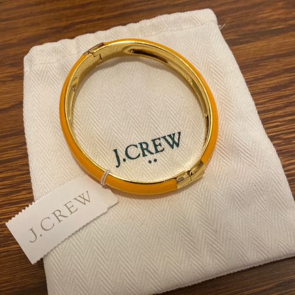 Brand New (NWT) J. Crew FACTORY Yellow Enamel Clasp Bangle - Picture 2 of 3